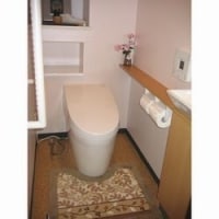 手すり設置で安全、便利なお手洗い