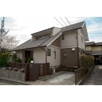 デザイン性を活かした配色に塗り分けました【外壁塗装】