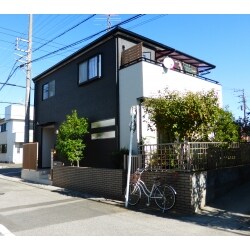 まるで新築のようなフルリフォームとなりました。