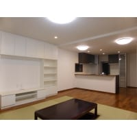 和を取り入れた広々リビング