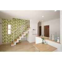 【建替】スケルトン階段とグレーチング床の明るい住まい