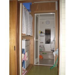収納を増やして快適な水廻り