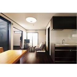 こだわり内装、設備。基礎打直・耐震補強で安心快適住宅へ　 