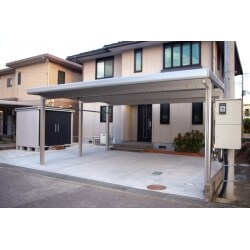 快適で広々とした駐車スペースへ