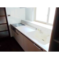 キッチン広々、お掃除簡単!