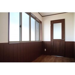 戸建住宅の総合リフォーム。
重厚感のある趣に。