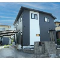 自分好みのシックな色合いで創り出す落ち着きのある空間