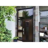 スチールの玄関ドアをリフォーム