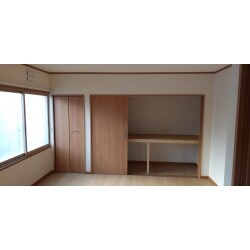 和室2部屋の間仕切壁を撤去し広々とした洋室へ改修