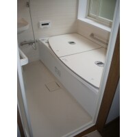 夫婦でゆったりくつろげる、暖か浴室とお掃除ラクラクトイレ