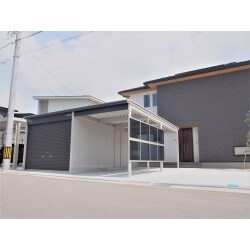 新築のお家の外構リフォーム。
シンプルなデザインにこだわりました。