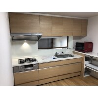 収納が充実した広々キッチン