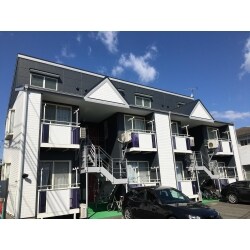 屋根：遮熱シリコン塗装
外壁：シリコン塗装
雨樋・破風・軒天・玄関ドア：シリコン塗装