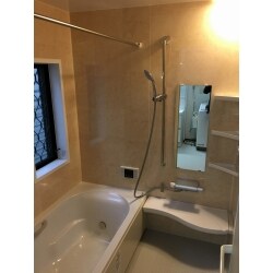 お手入れがしやすく、リラックスの出来るシステムバスルーム　アライズへ浴室改修工事を行いました。