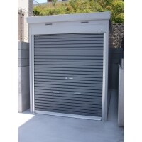 バイクガレージ