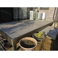 タイルデッキに造り替えました。