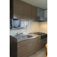 築50年になるマンションのキッチンを交換しました。