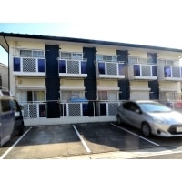 2階建木造ワンルーム共同住宅の耐震補強と塗装をしました。