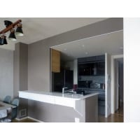 新築マンションにキッチンカウンター、TVボードを取付ました。