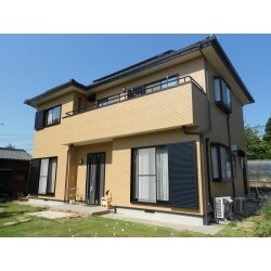 洋風住宅の塗装工事をしました。