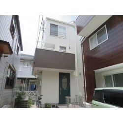 外壁塗装　ダイヤモンドコート
屋根塗装　サーモアイ
