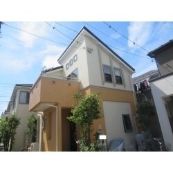外壁塗装　ダイヤモンドコート
屋根　エアースカイルーフ