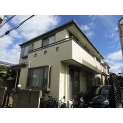 外壁塗装：日本ペイント「ダイヤモンドコート」　
屋根塗装：日本ペイント「サーモアイ」