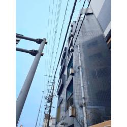 突き出し看板撤去工事