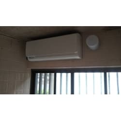 温水式壁掛型浴室暖房乾燥機