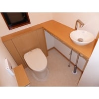 古くなったトイレを全面リフォーム!