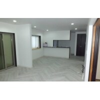 統一感のある広いリビングに