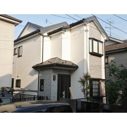 外装から内装迄リフォーム工事を施工させていただきました。