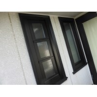 玄関ドア上の窓からの風が気になる