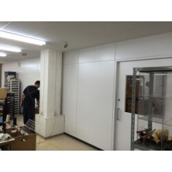 店舗事務所スチール製 パーティション取付・内装工事　八尾市