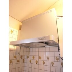 掃除しやすいレンジフードにお取替え