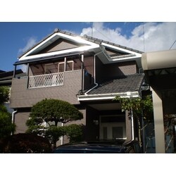 オシャレなブラウンの外壁の家～外壁張り替え工事～
