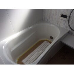 給湯器交換をし、追い焚きの出来る浴槽にしました。