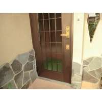 玄関ドアの交換