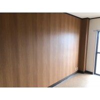 壁1面アクセントクロスに変えて,おしゃれな空間に