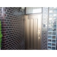 玄関ドア改修工事