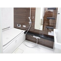 水回りの老朽化と冬の寒さ対策として、限られた予算の中で器具を一新するご提案をいたしました。
