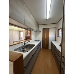 キッチンリフォーム　カップボードも合わせて交換