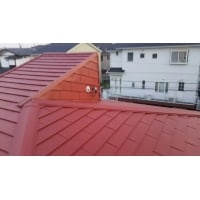 ガルバリウム鋼板での屋根カバー工法