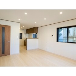 『外観・間取り・設備』等…大規模な変更を施し、ずっと住み続けられる、現代風のオシャレなお家が完成しました。