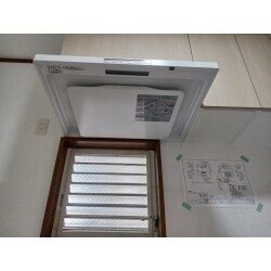 奥様がたくさんのキッチンメーカーから悩みに悩まれて決めたキッチンは納得のクリナップステディアでした。