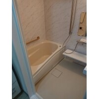 浴室ユニットバスと洗面化粧台を交換しました。