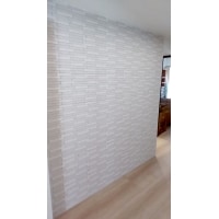 重厚感のあるお部屋から爽やかなお部屋にリフォーム