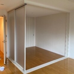 和室から洋室へリフォームしました。可動間仕切りがあることで、空間をより有効活用することができます。