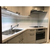 角度のついたキッチンのリフォーム