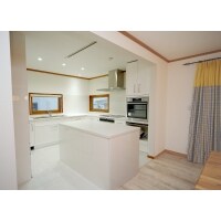 和室と廊下を明るいLDKと一体化した北欧イメージのリフォーム